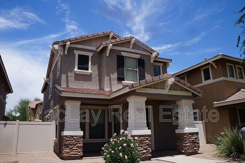 5809 E Hampton Ave Mesa, AZ 85206 photo 2
