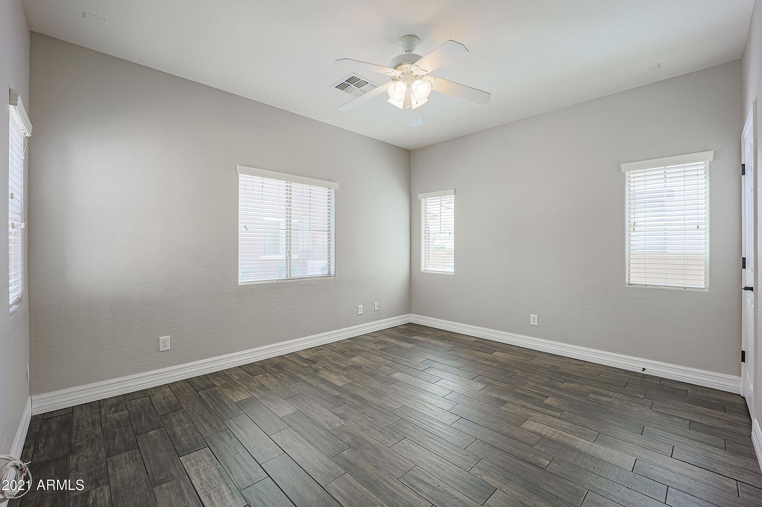 22076 N 103rd Ln Lot 351 photo 4