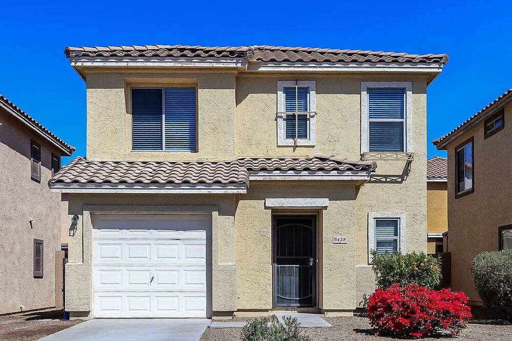 6438 W Constance Way photo 2