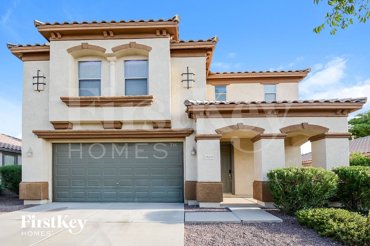 16430 W Prickly Pear Trl