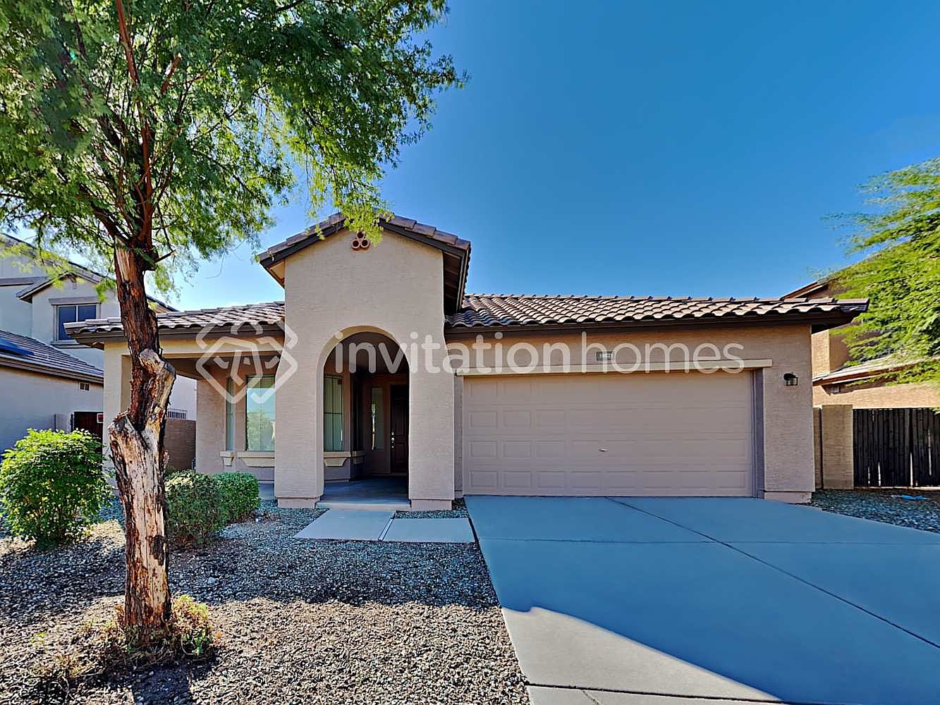 10821 W Madison St Avondale, AZ 85323 photo 2