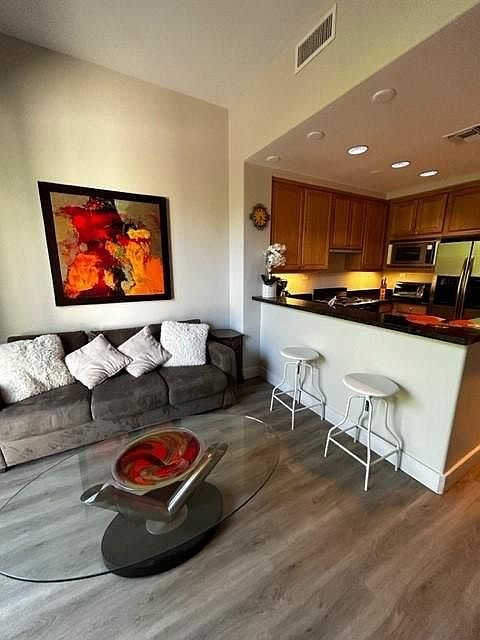 2211 E Camelback Rd Phoenix, AZ 85016 photo 3