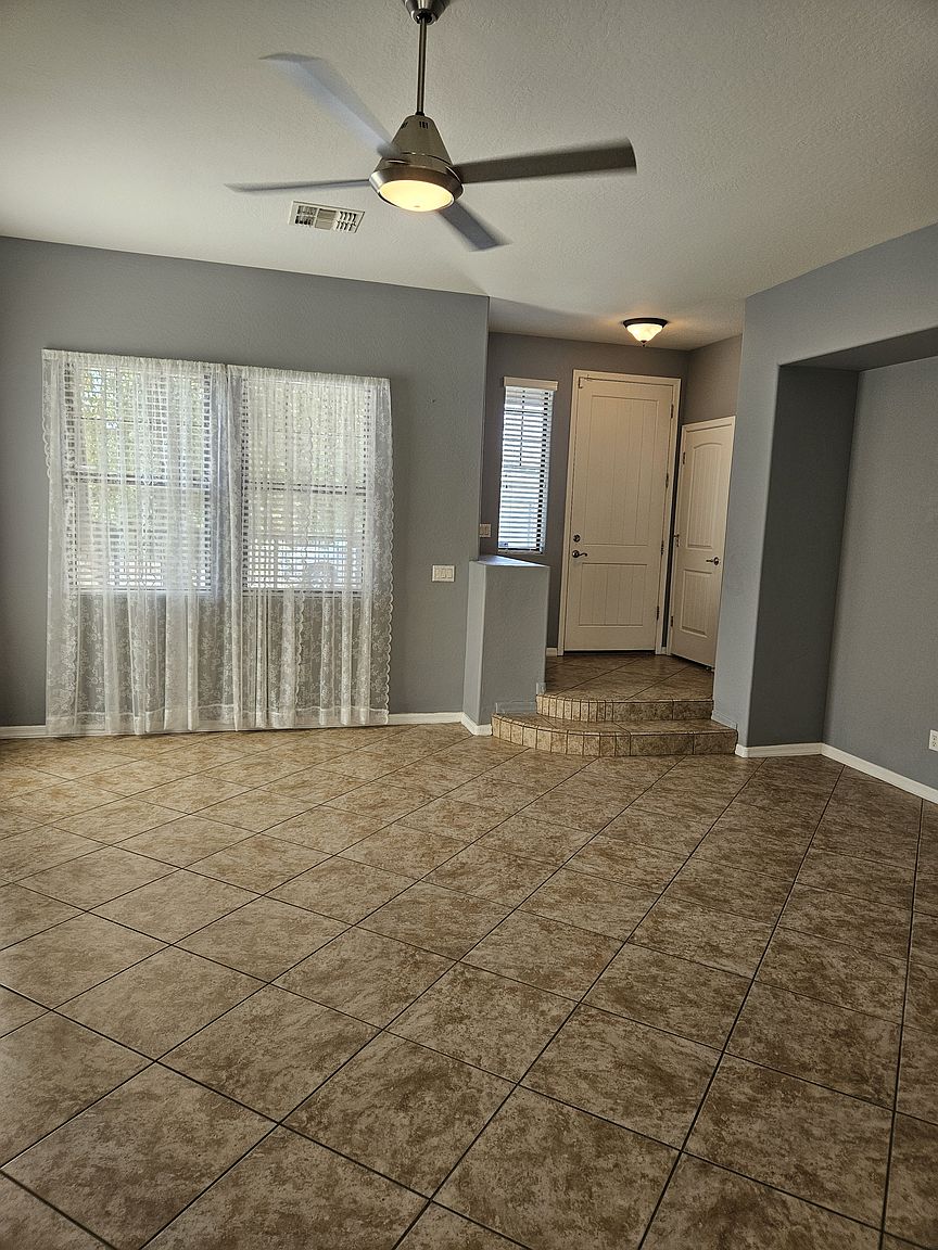 1418 W Homestead Ct photo 5
