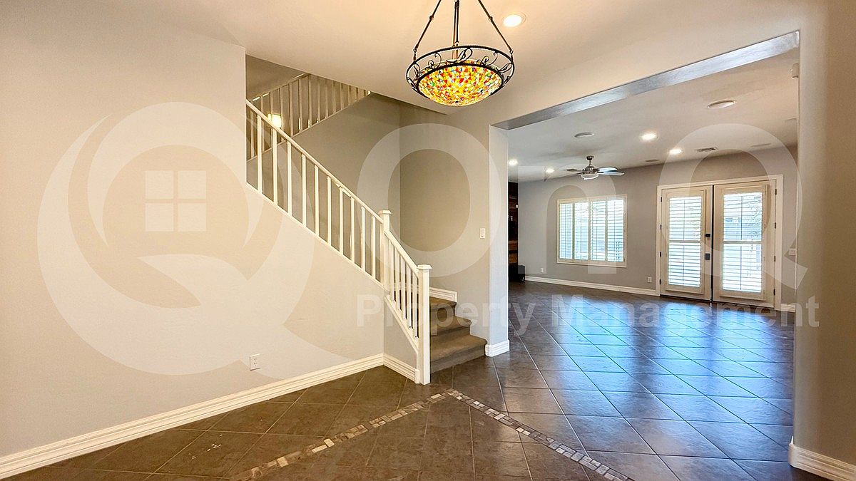 3115 E Ironside Ct Gilbert, AZ 85298 photo 5