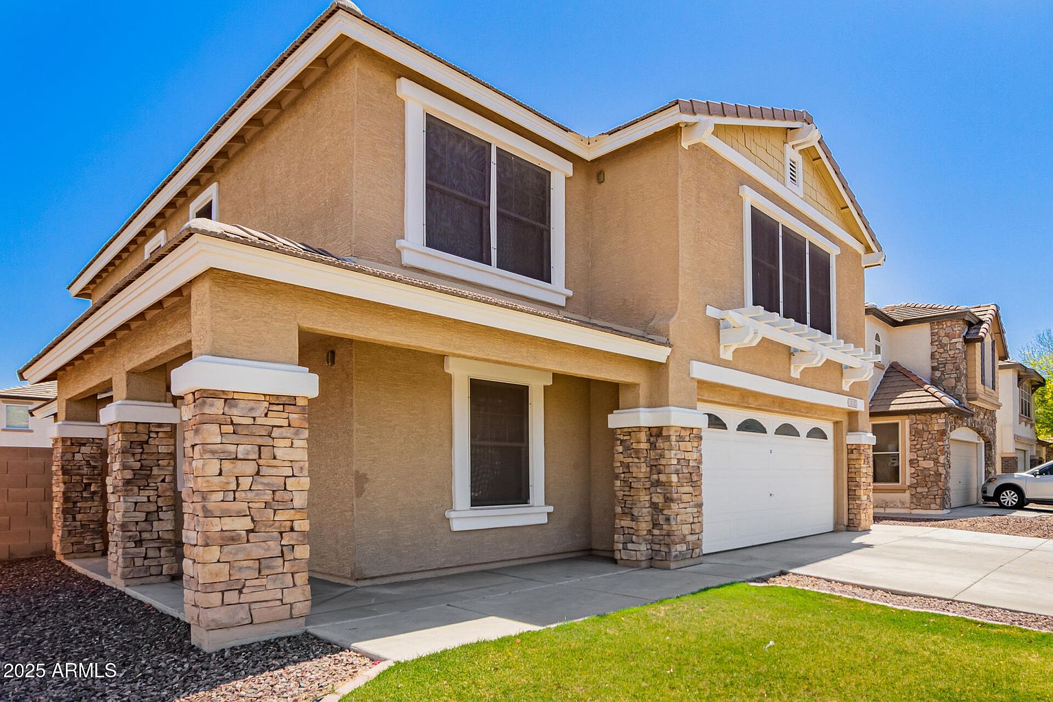 18103 W Smokey Dr photo 2