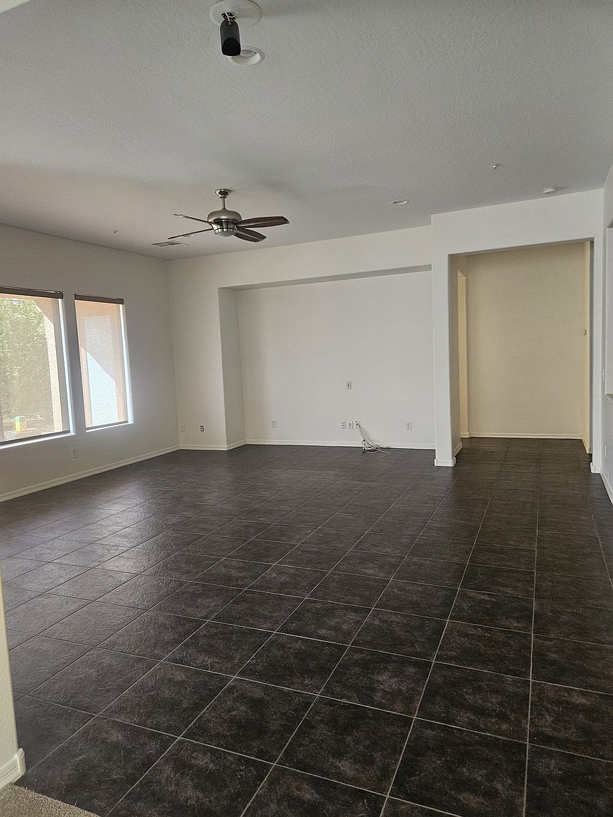 12528 W Milton Dr photo 2