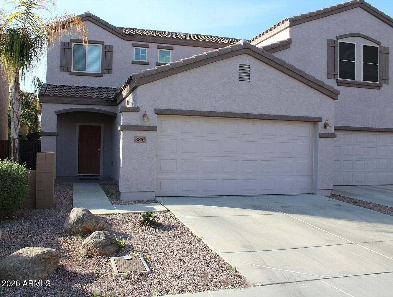 8851 W Dahlia Dr Peoria, AZ 85381 photo 2