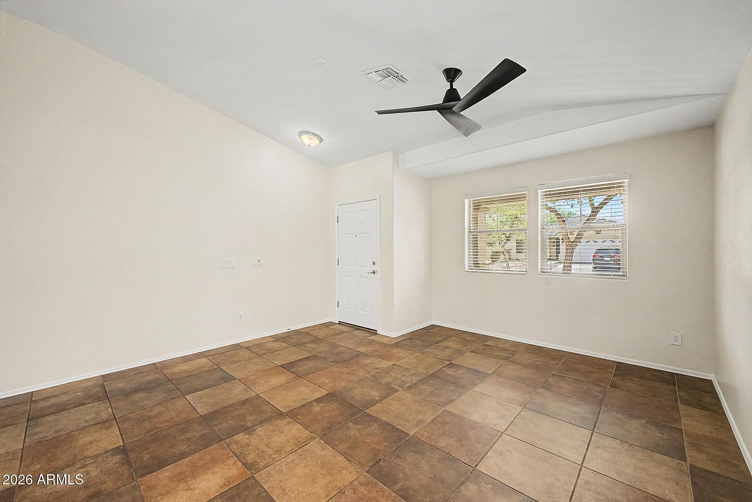 3928 E Blue Sage Rd Gilbert, AZ 85297 photo 5