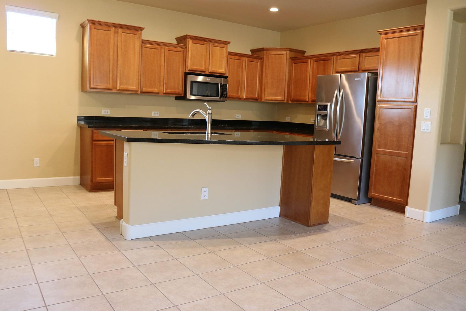 1304 S Los Gatos Ln photo 3