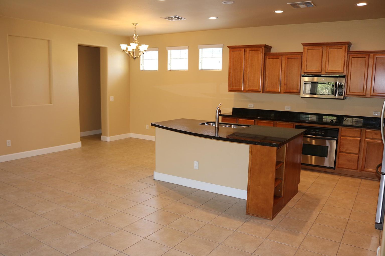 1304 S Los Gatos Ln photo 5
