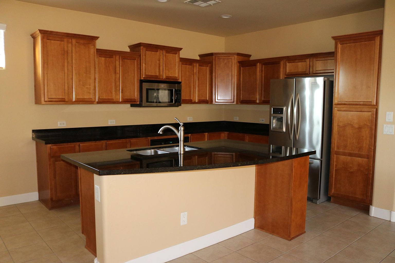 1304 S Los Gatos Ln photo 2