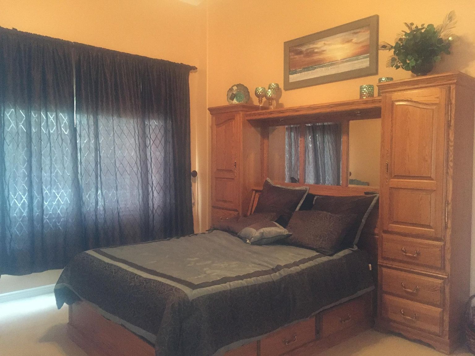 2712 S 185th Dr photo 2