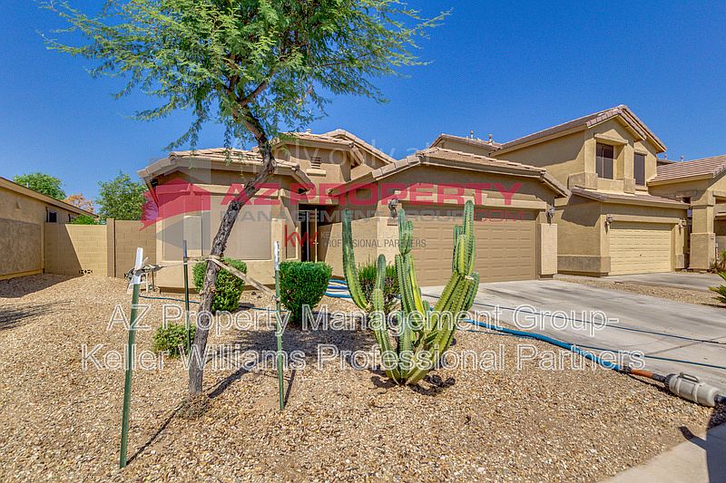 18140 W Mission Ln Waddell, AZ 85355 photo 2