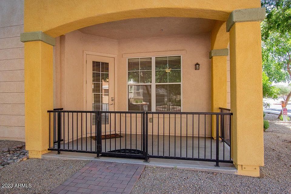14575 W Mountain View Blvd photo 3