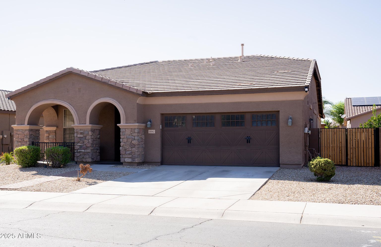 16062 W Tohono Dr photo 3