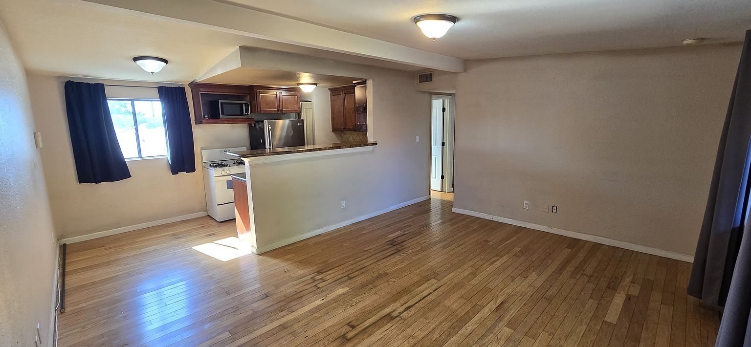 4224 N 12th St Phoenix, AZ 85014 photo 2