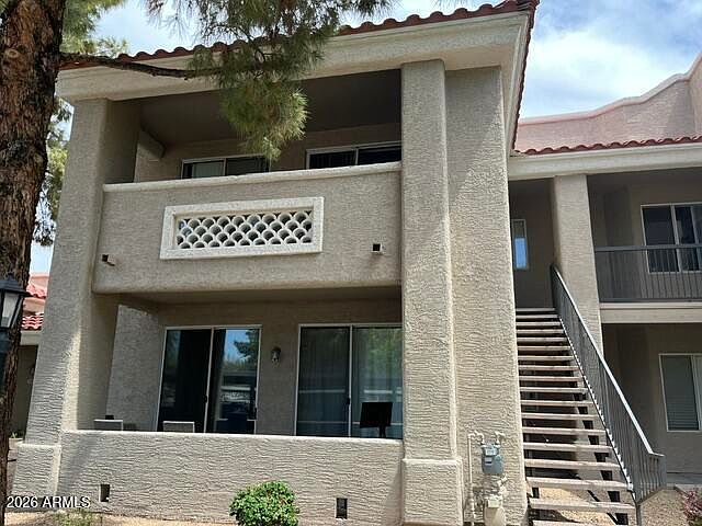2929 W Yorkshire Dr photo 2