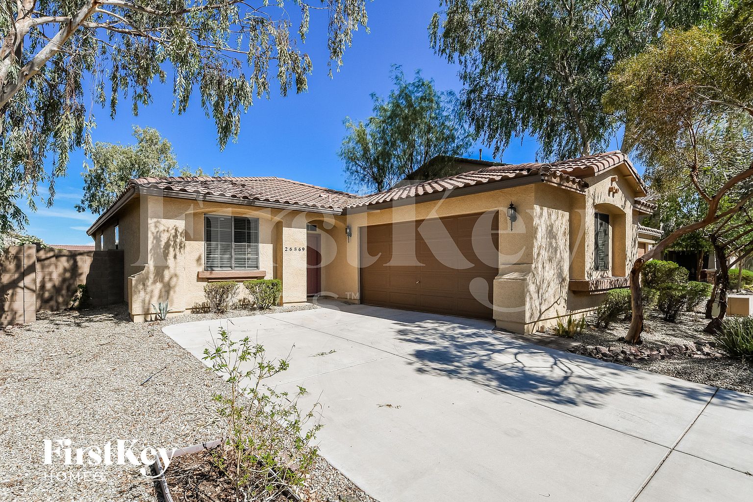 26869 N 175th Ln photo 3