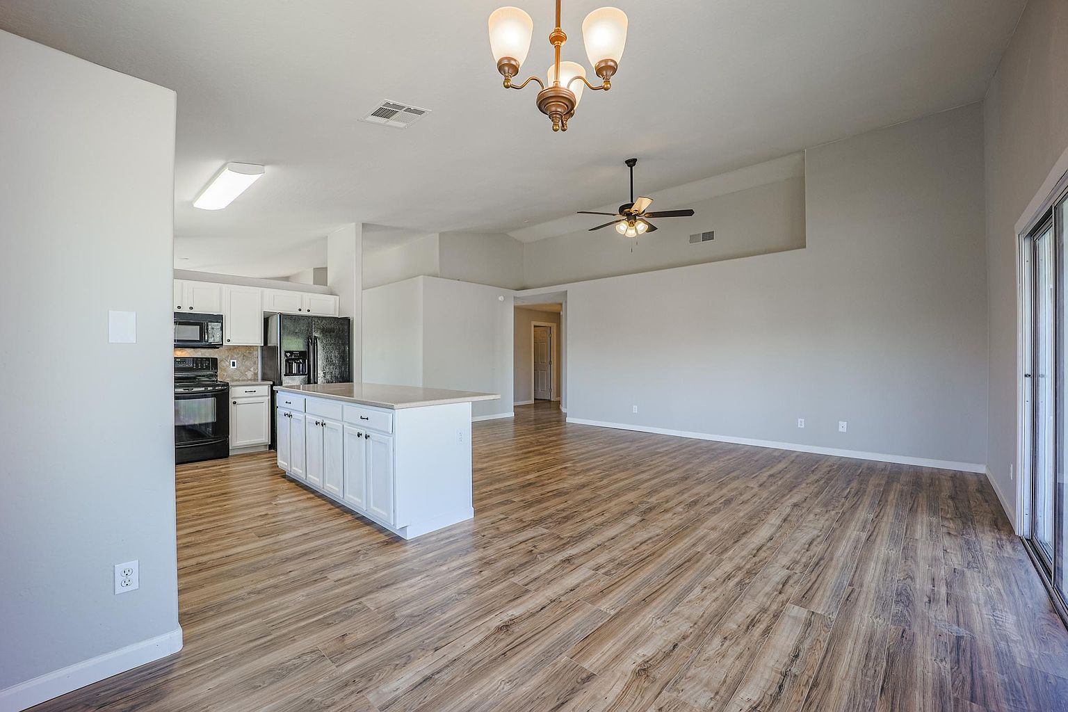 40426 N Shetland Dr photo 3