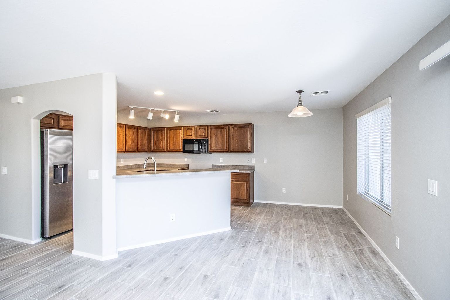 1478 E Stirrup Ln Queen Creek, AZ 85143 photo 4