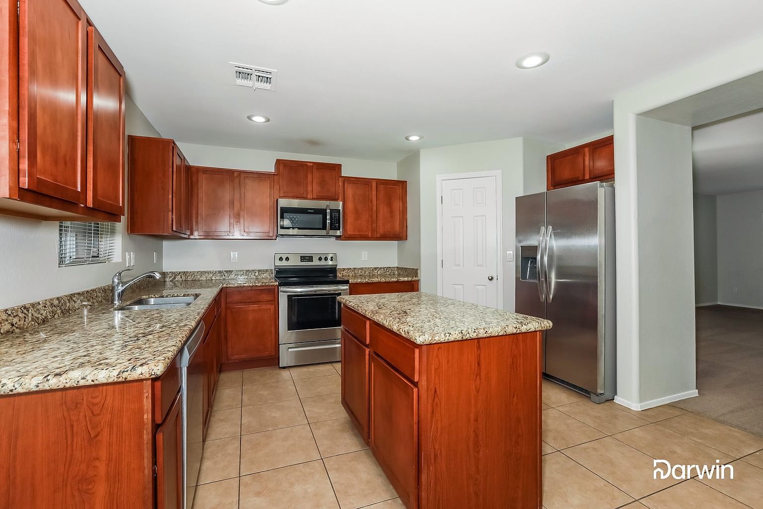 28290 N Quartz Way photo 2