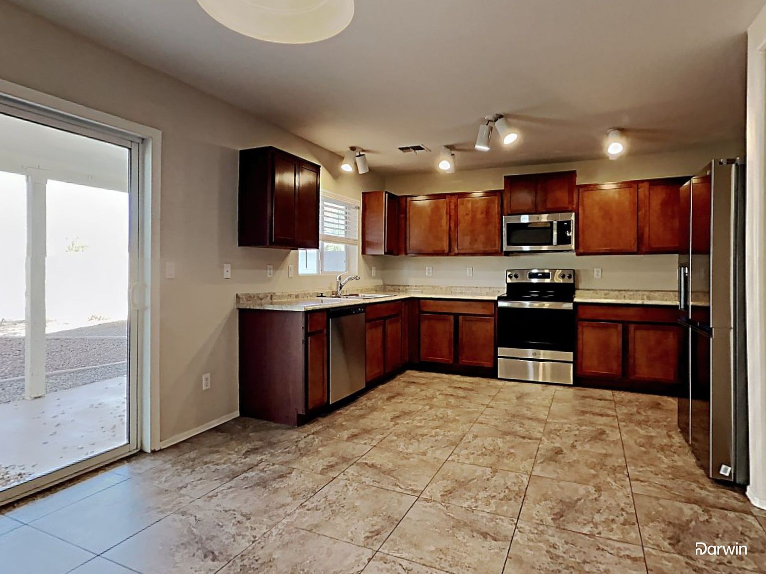 4824 E Silverbell Rd photo 3