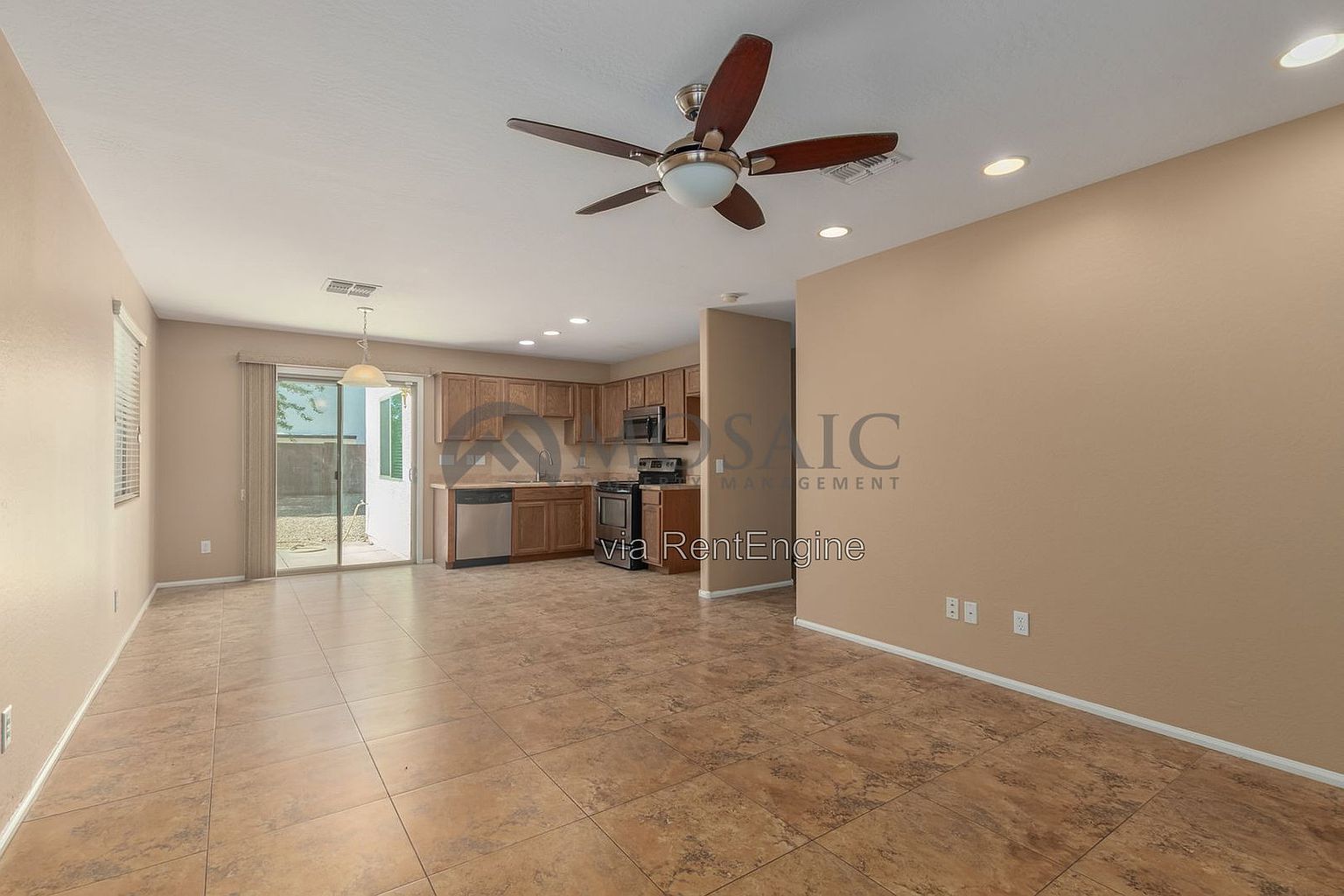 398 E Daniella Dr photo 3