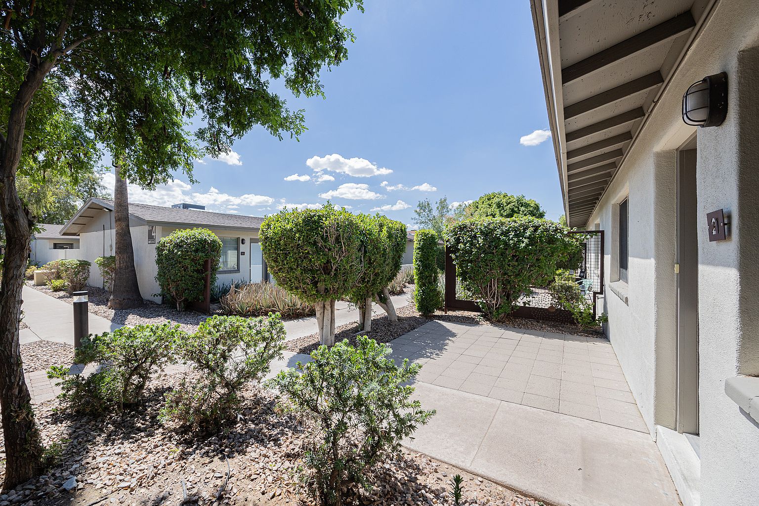1850 E Maryland Ave Phoenix, AZ 85016 photo 3