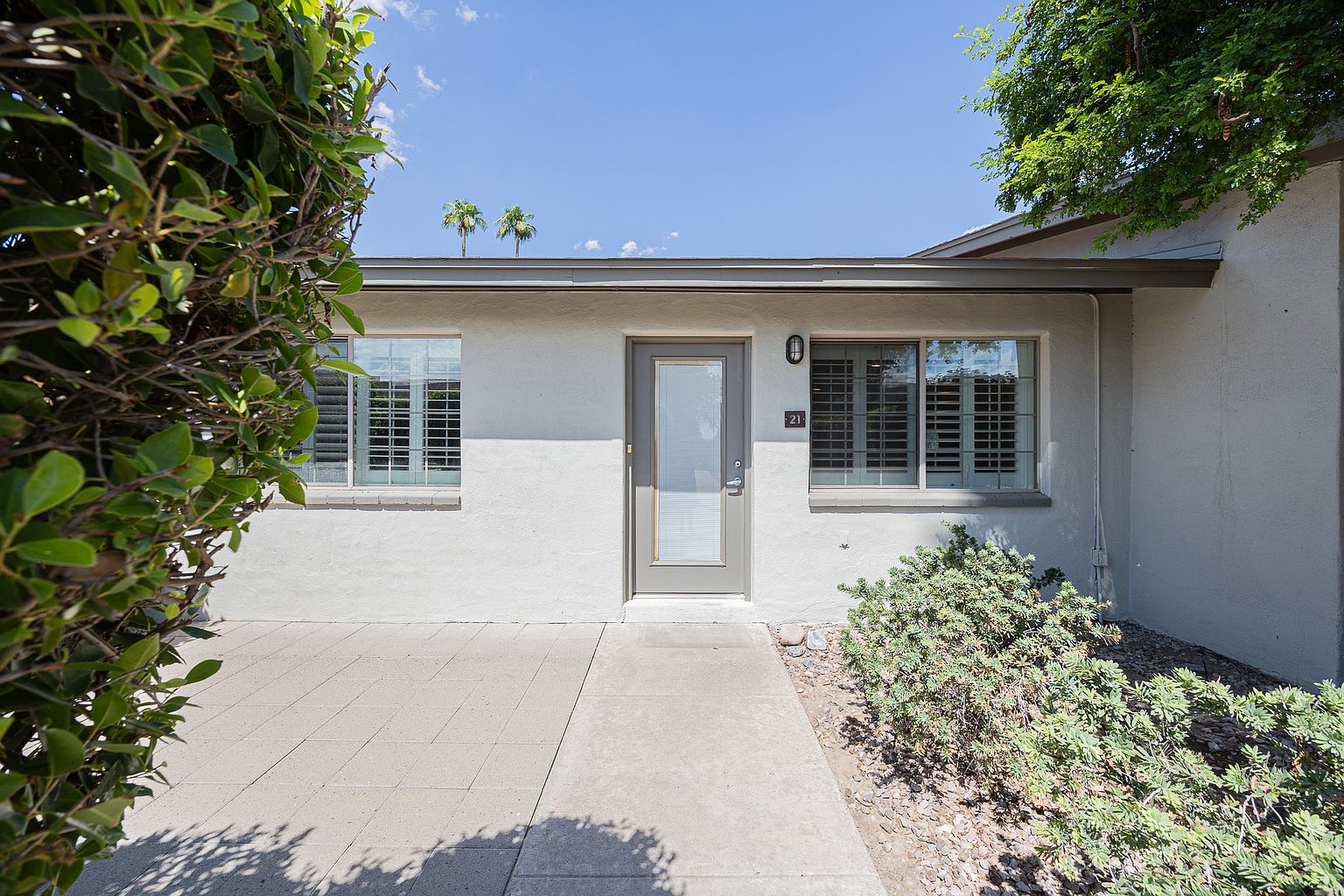 1850 E Maryland Ave Phoenix, AZ 85016 photo 2