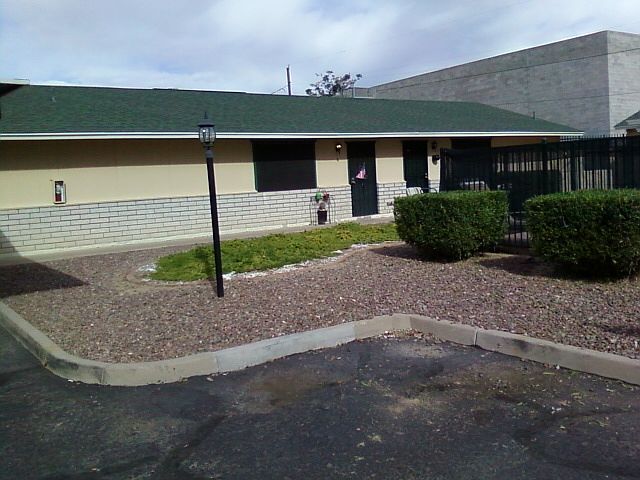 13235 N 21st Pl photo 2