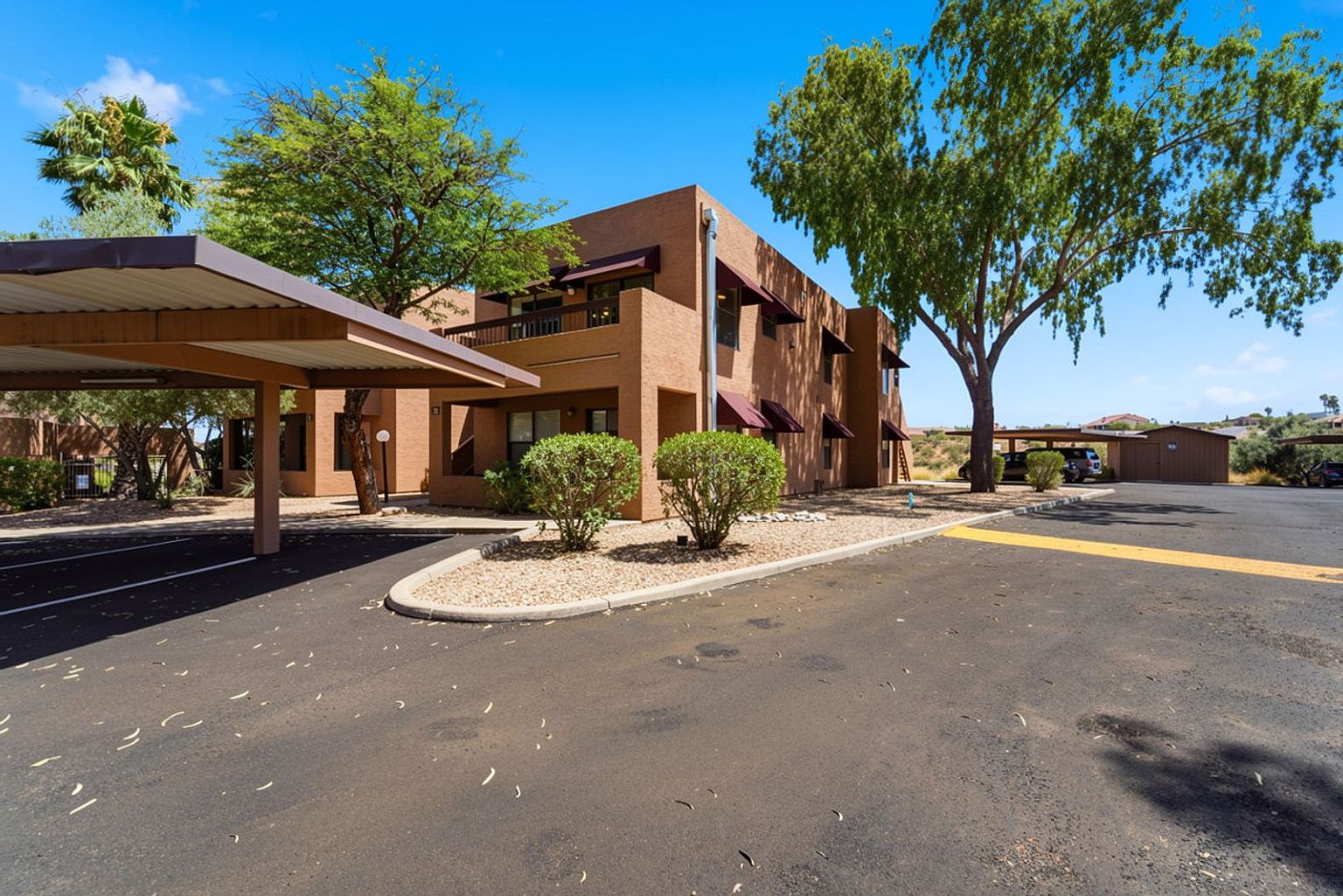 16657 E Gunsight Dr photo 2
