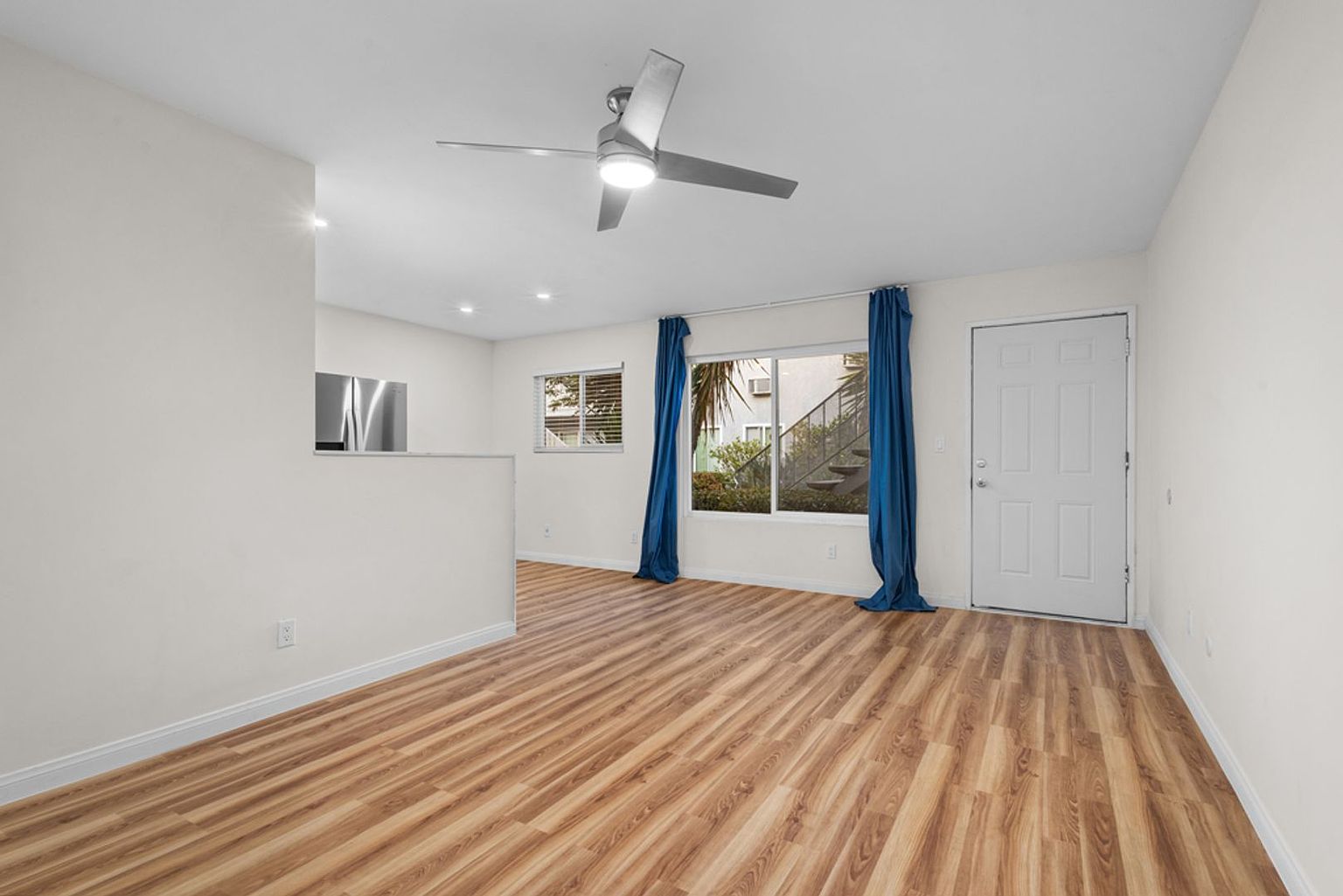 3532 Meade Ave photo 3