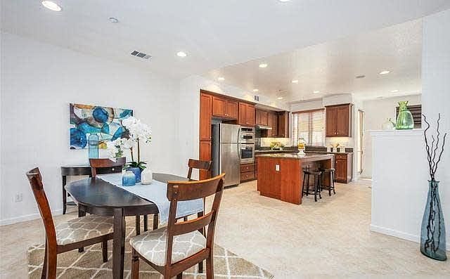 5325 Sherwood Way photo 5