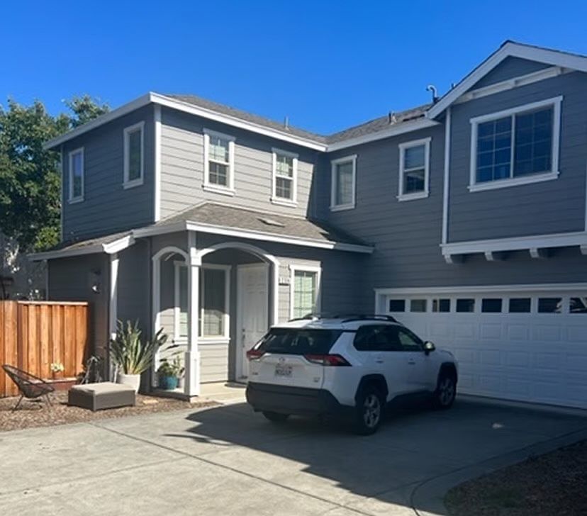 2334 Andre Ln photo 3