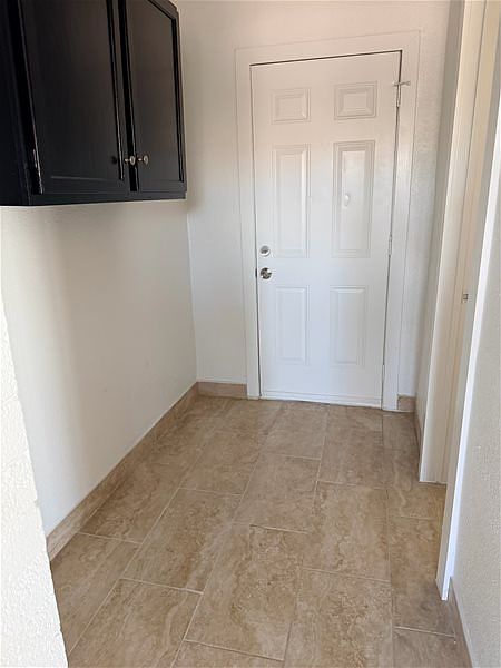 10732 W Apache St photo 4