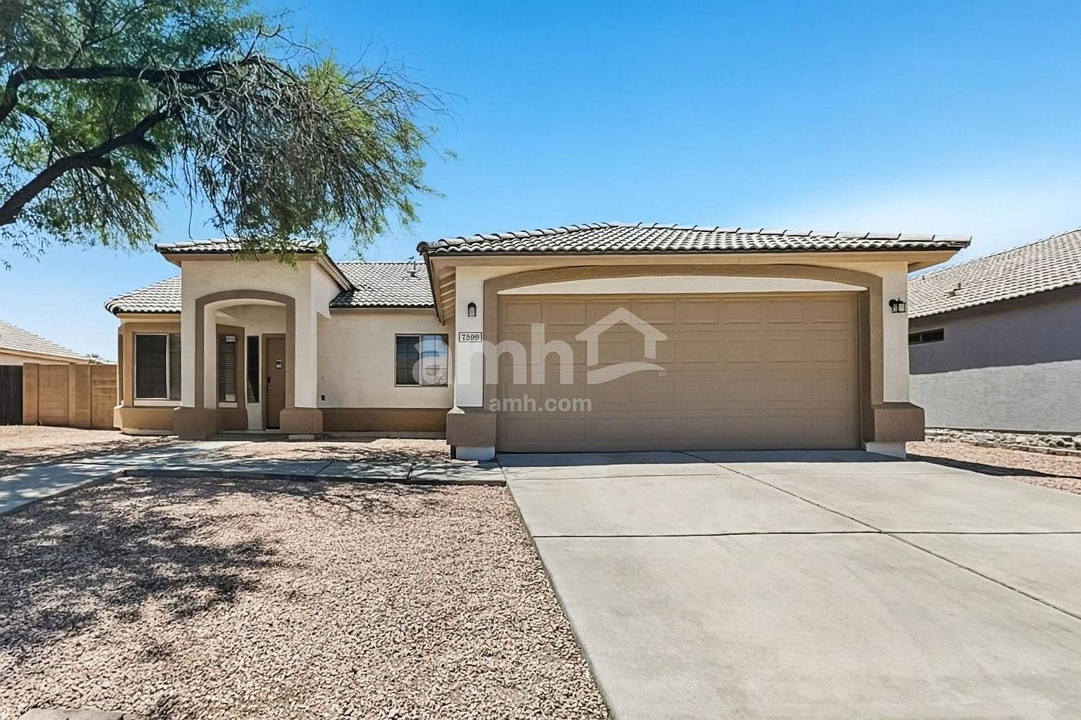 7599 W Vermont Ave Glendale, AZ 85303 photo 2