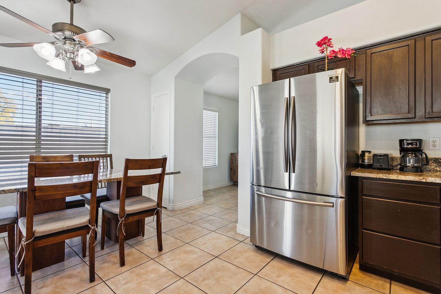 8054 W Palo Verde Dr photo 4