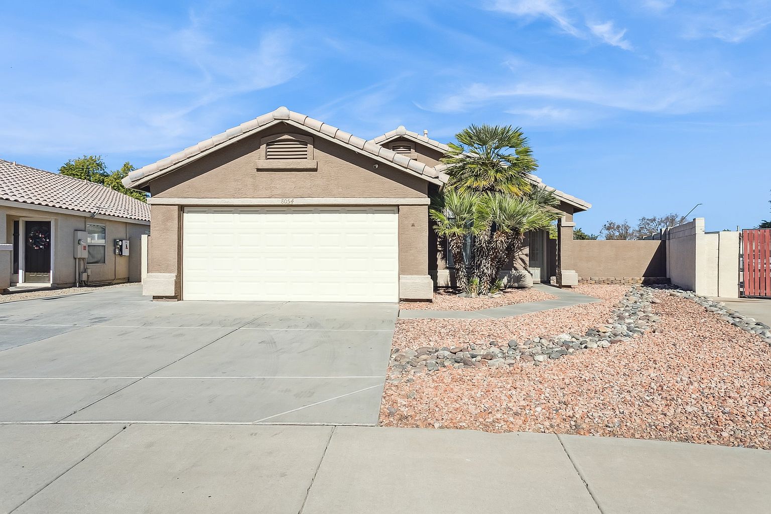 8054 W Palo Verde Dr photo 2