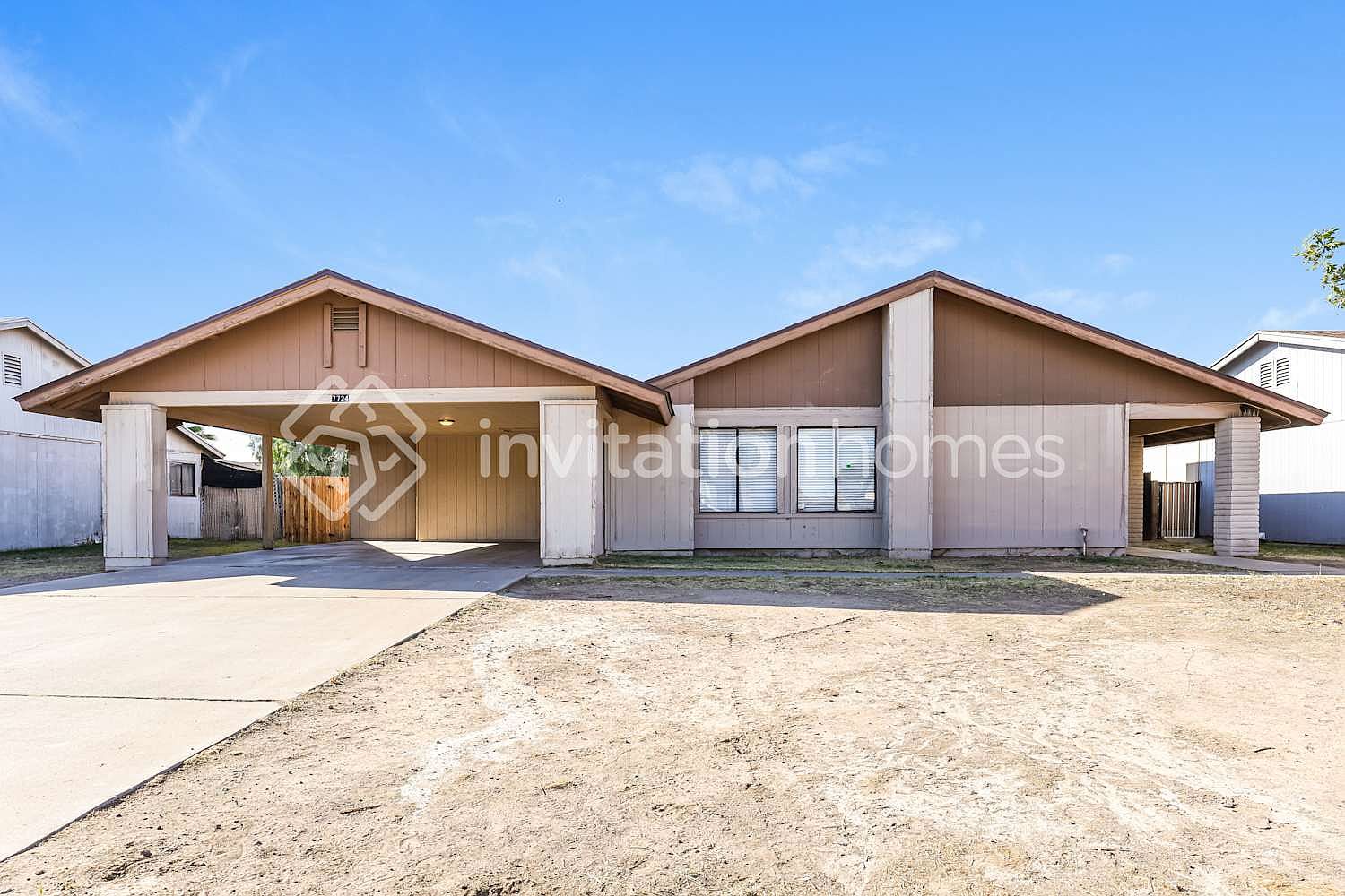 7724 W Pierson St Phoenix, AZ 85033 photo 3