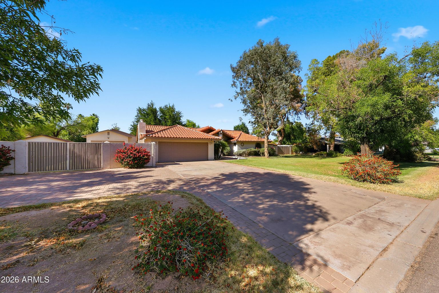 10432 W Avalon Dr Avondale, AZ 85392 photo 3