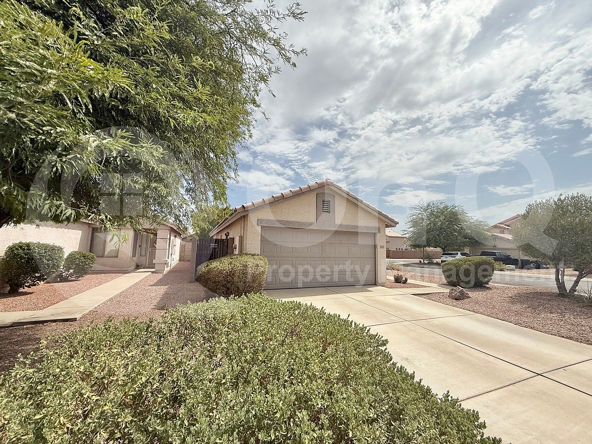 10609 W Rosewood Dr photo 3