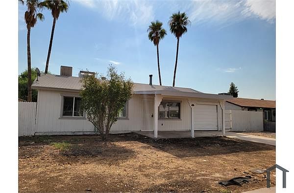 2231 N 69th Ave photo 3