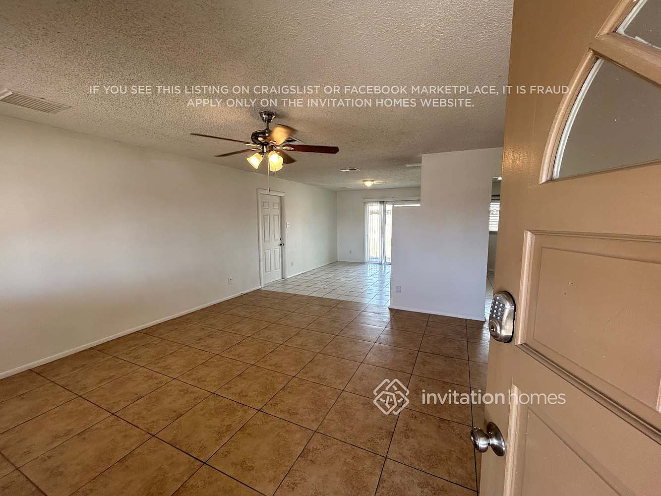 3007 N 79th Dr Phoenix, AZ 85033 photo 4