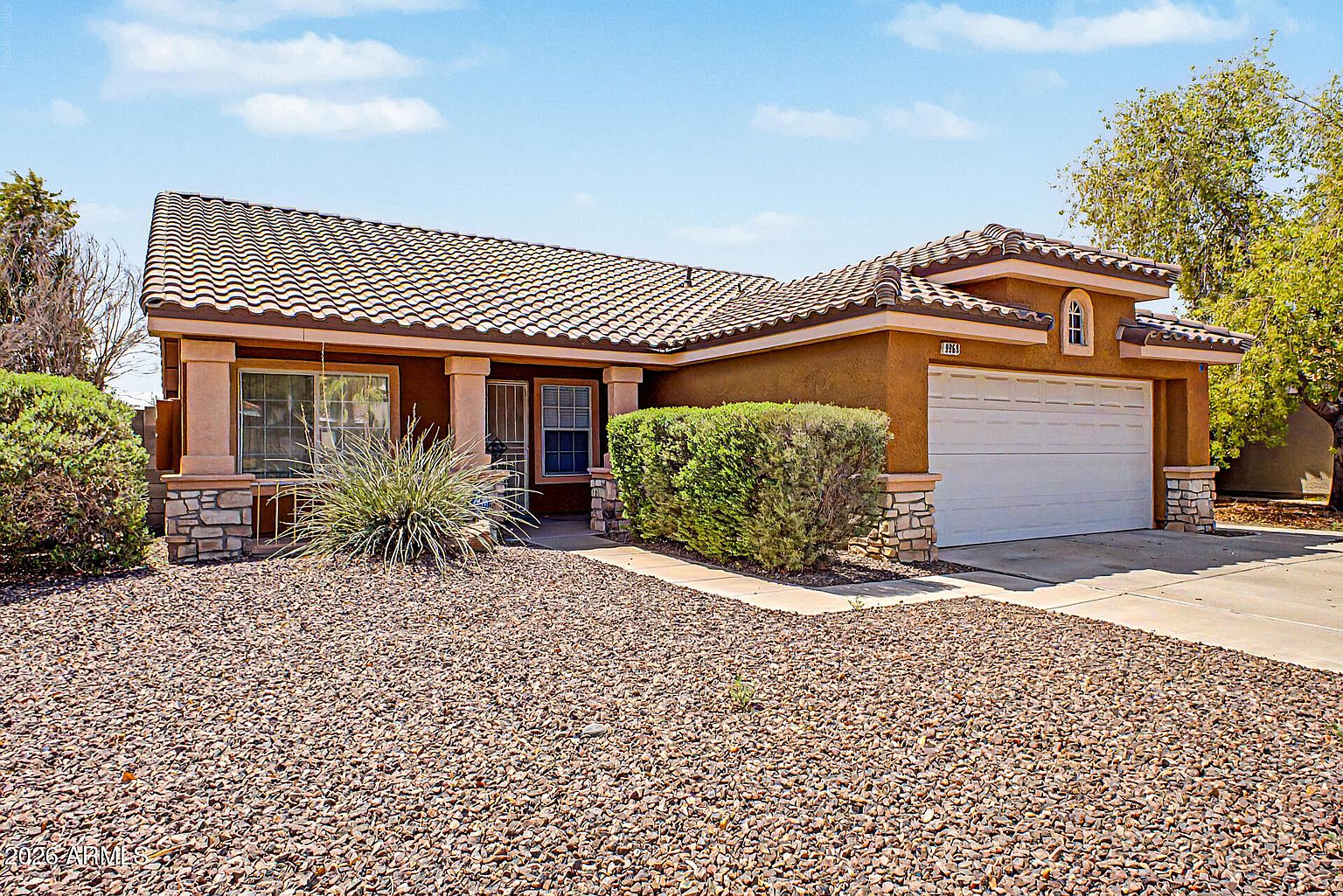 9969 W Mackenzie Dr photo 3