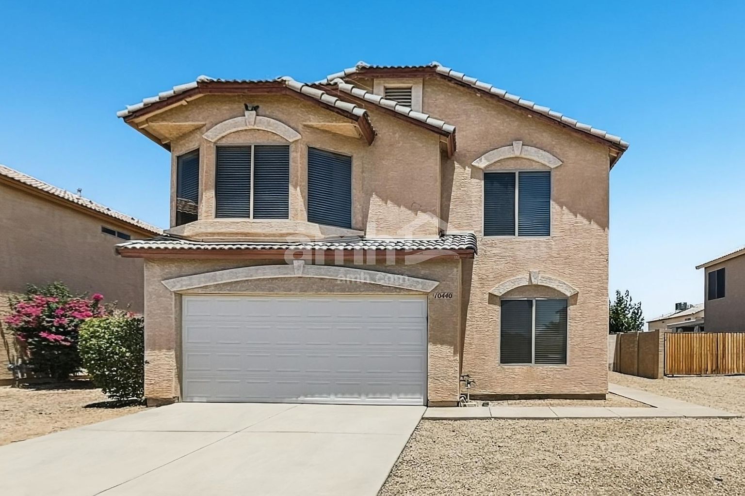 10440 W Colter St Glendale, AZ 85307 photo 2