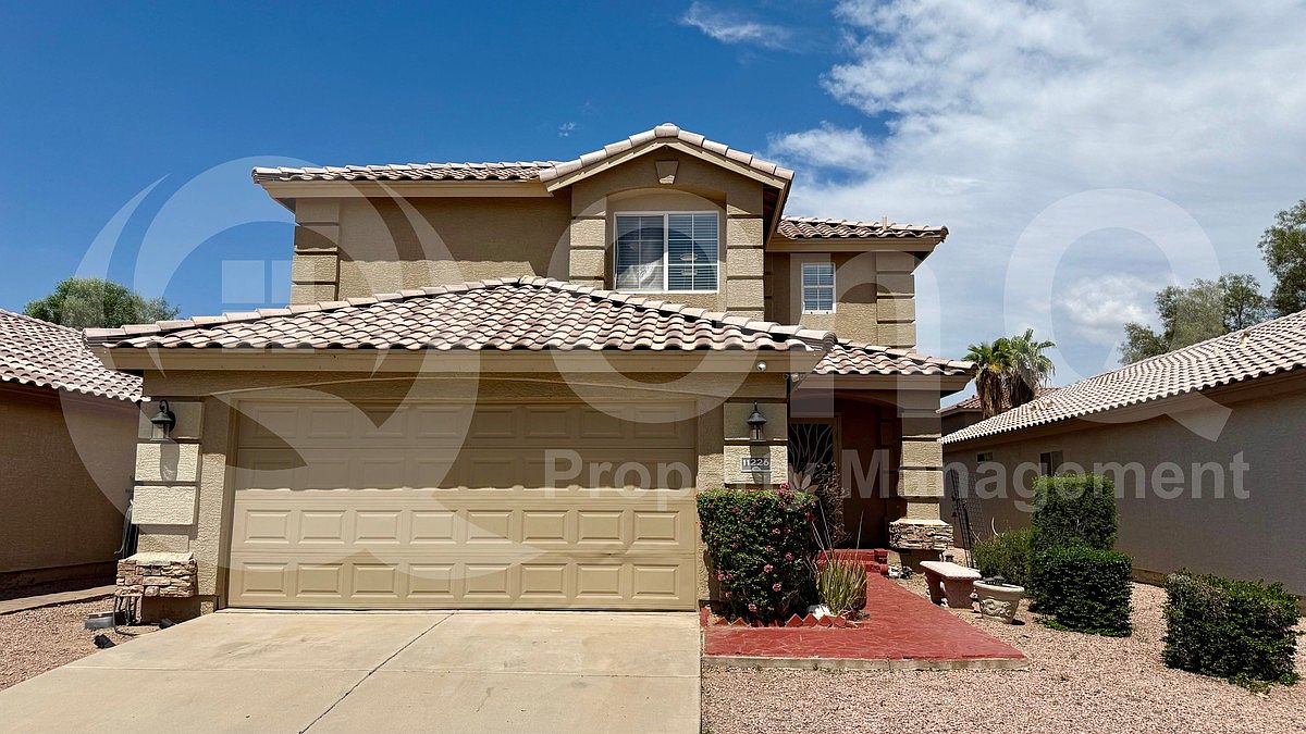11226 W Sells Dr photo 2
