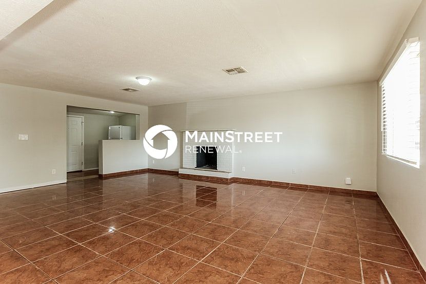 2534 N 51st Dr Phoenix, AZ 85035 photo 5