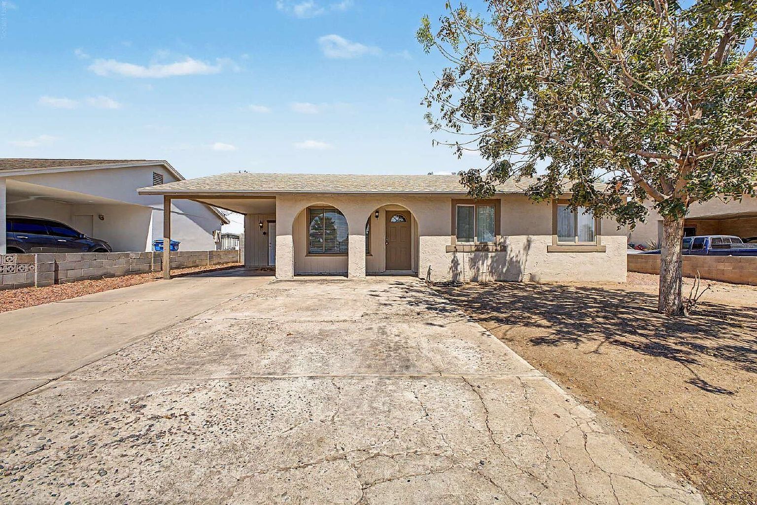2521 N 49th Ave Phoenix, AZ 85035 photo 2