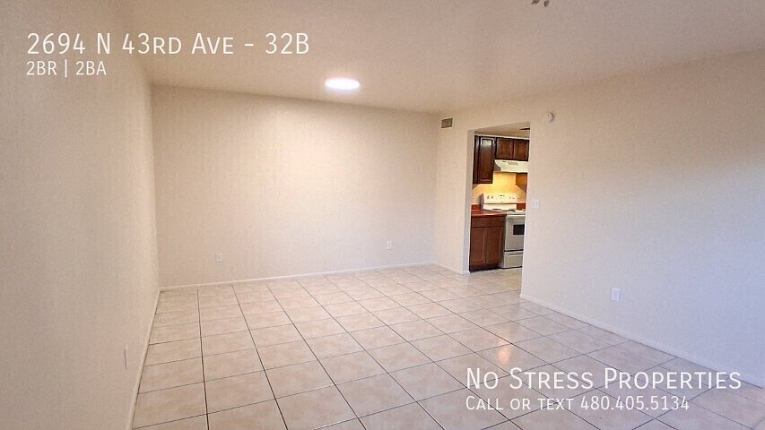 2694 N 43rd Ave photo 2
