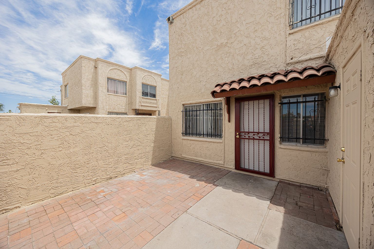 5414 W Lynwood St Phoenix, AZ 85043 photo 4